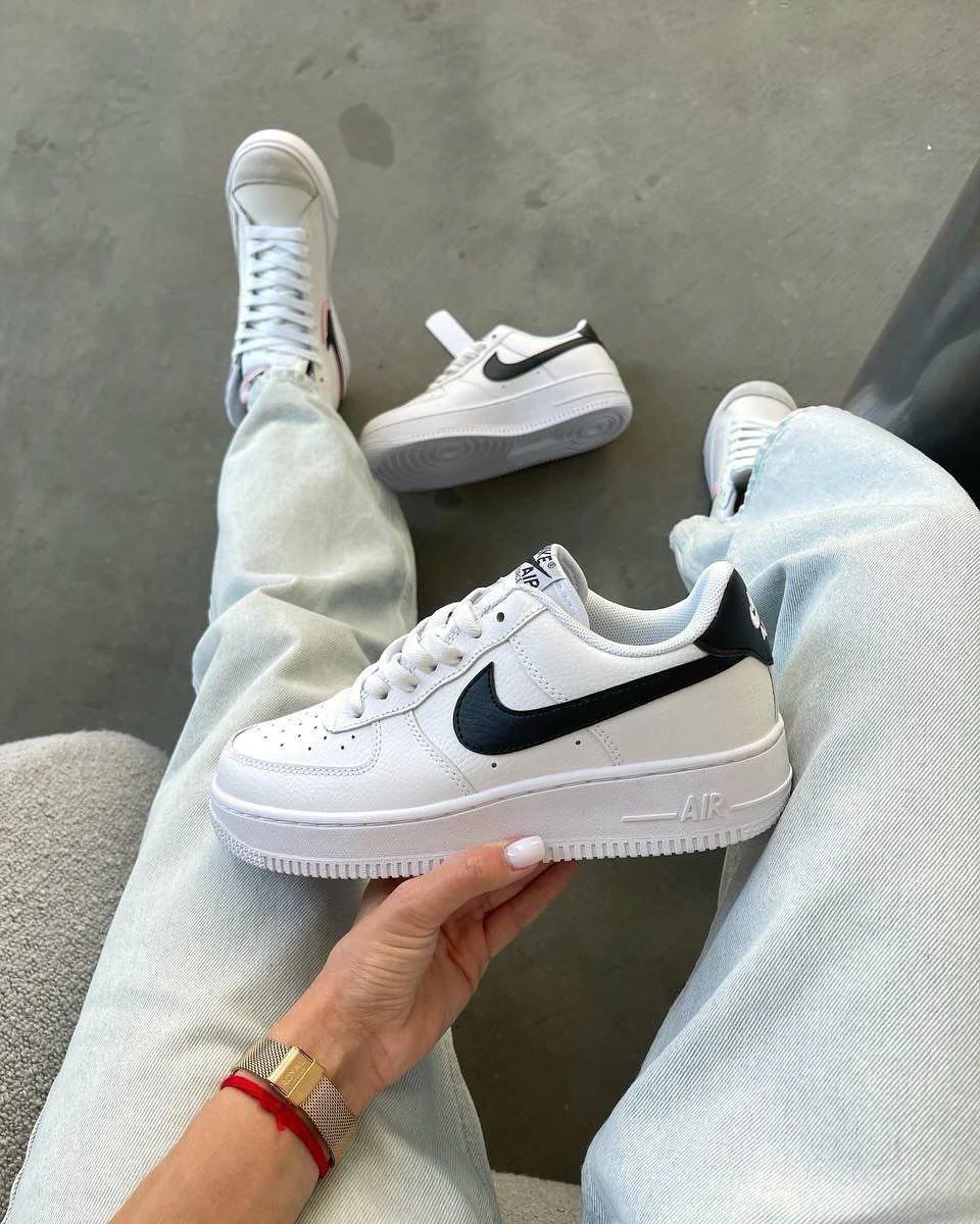 Nıke Aırforce Beyaz Siyah